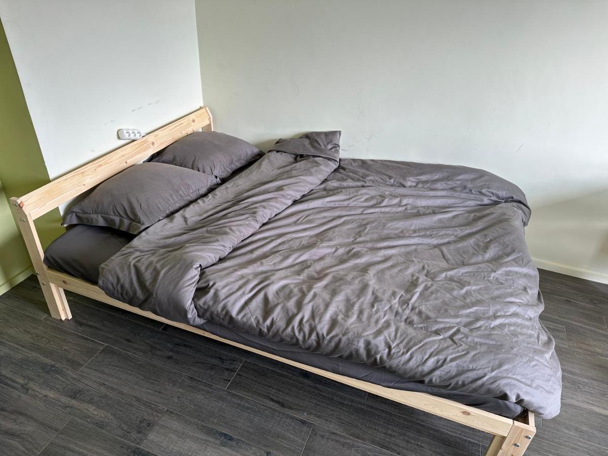 Apartment Clam，grand In Uccle Brussels